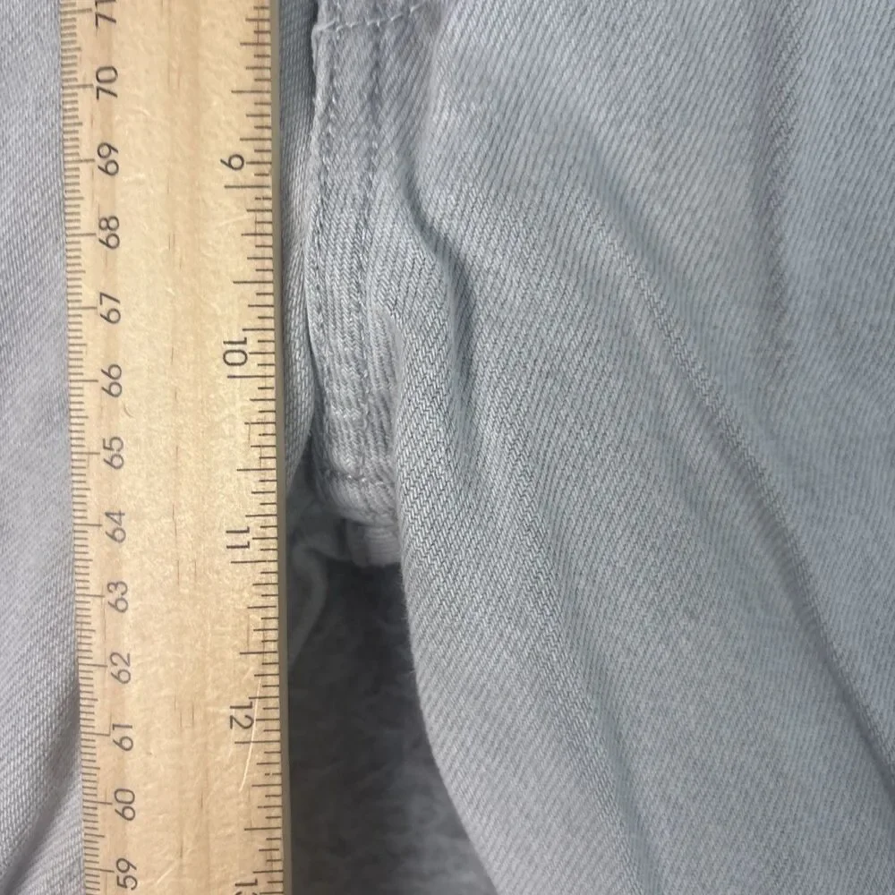 Levis Silvertab Straight Light Gray Jeans Size 29x30 Zipper Fly 5 Pockets